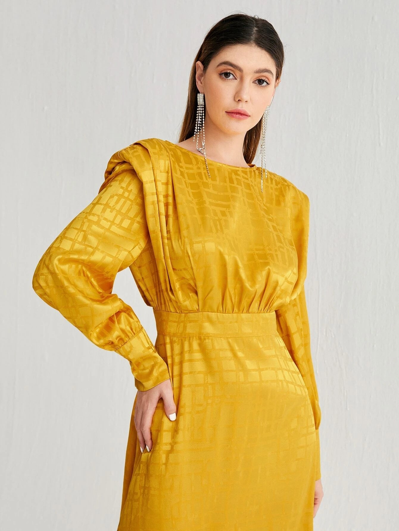 Modely Shoulder Pad Plaid Dress