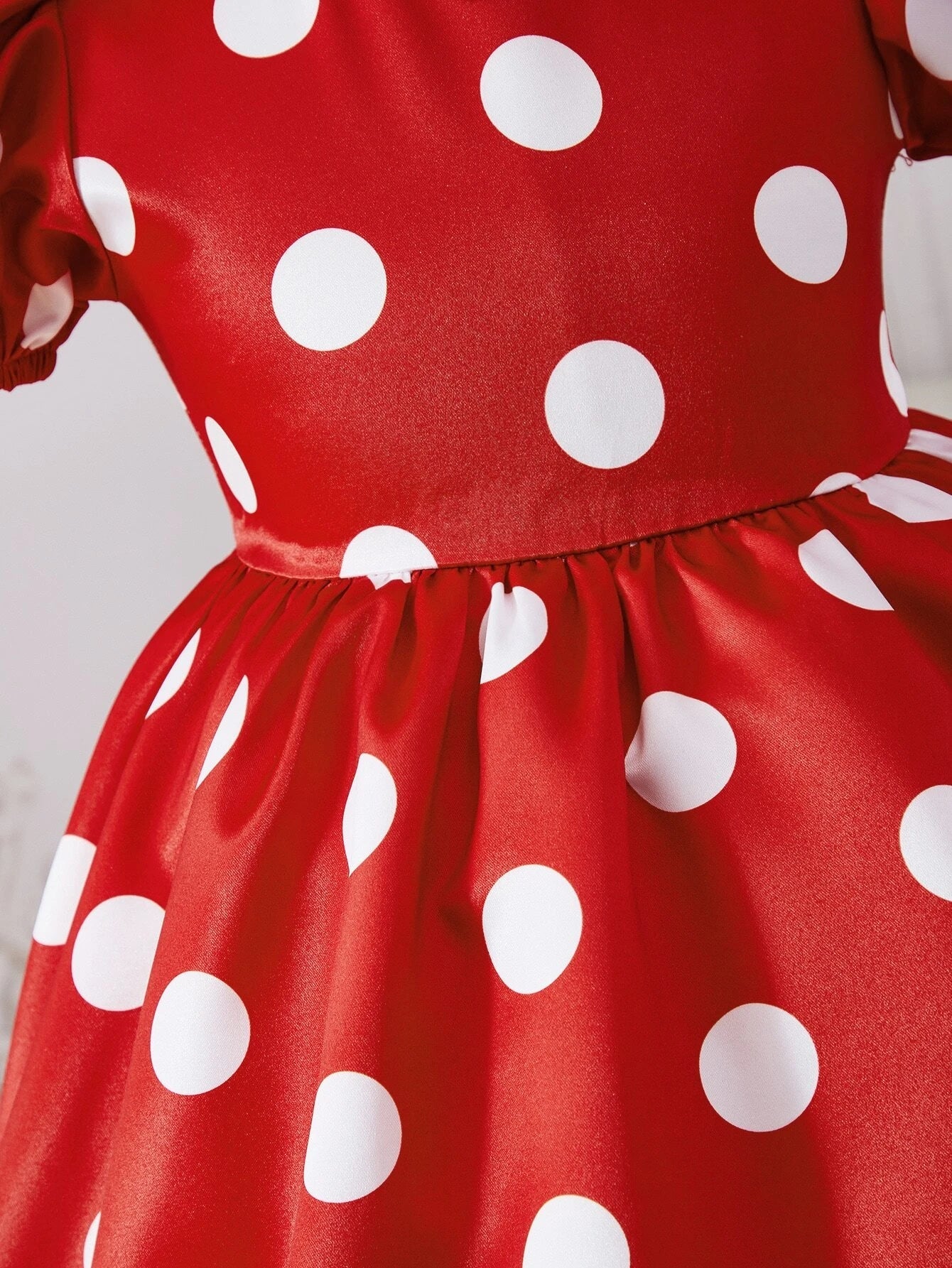 Young Girl Polka Dot Print Puff Sleeve Dress with Bow