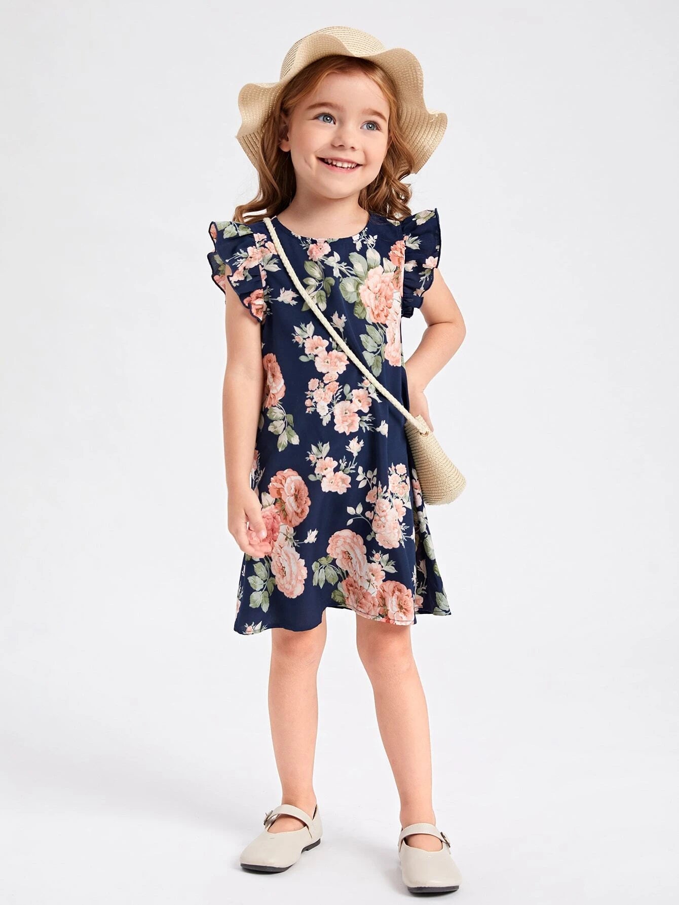 SHEIN Kids فستان بنات فتيات صغيرة بطبعة زهور وأكمام فراشة