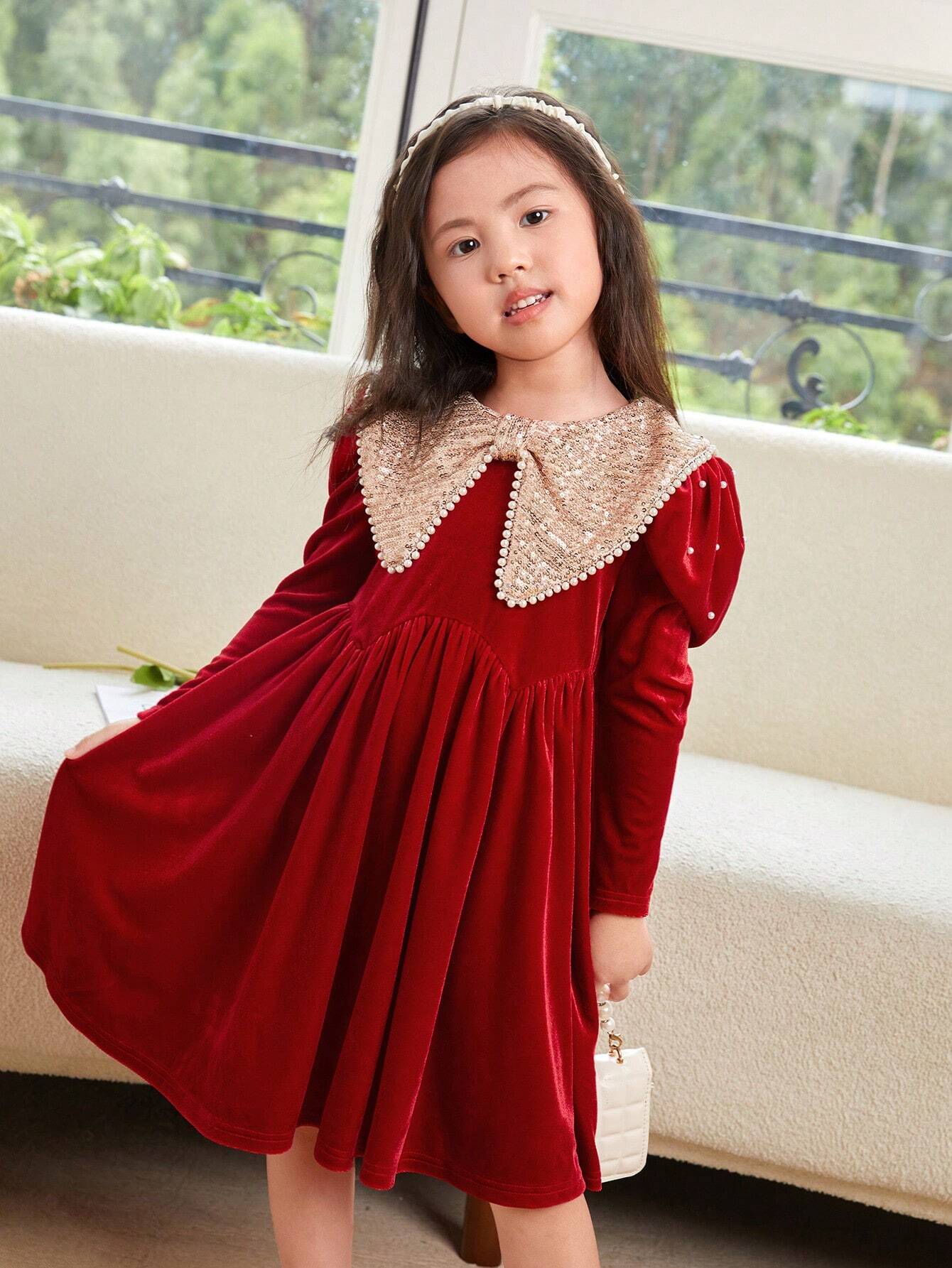 SHEIN Kids فستان بنات فتاة صغيرة بياقة مزينة بالتباين مع كشكشة الكم الكبير من الفيلفيت