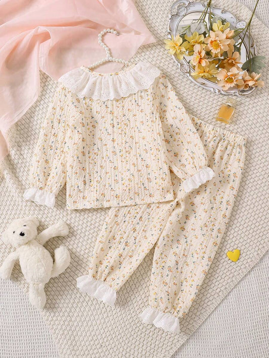 طقم ملابس منزلية مريح مكون من ملابس علوية كم طويل بطبعات زهور بسيطة وبنطلون، قطعتان، لفتاة شابة