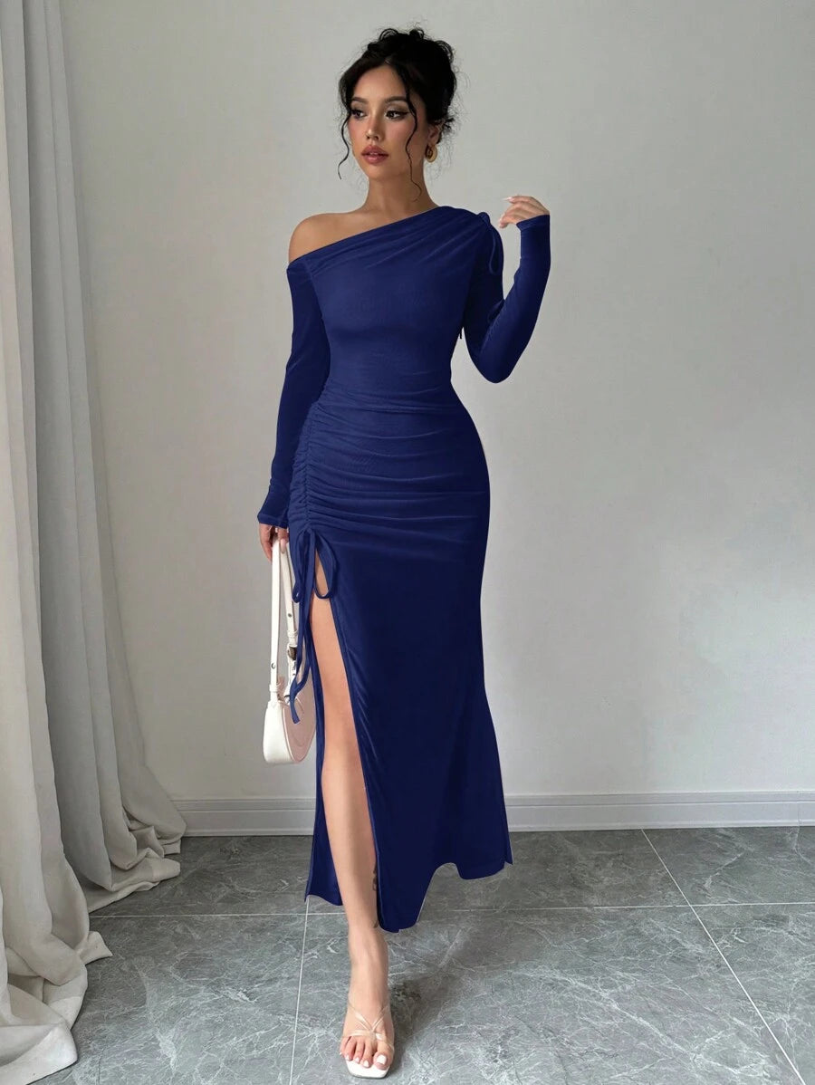 SHEIN Elenzya فستان طويل أليق للسيدات مصمم بكتف غير متماثل وأكمام طويلة ورباط وشق علوي مناسب للمناسبات الرسمية والأنيقة