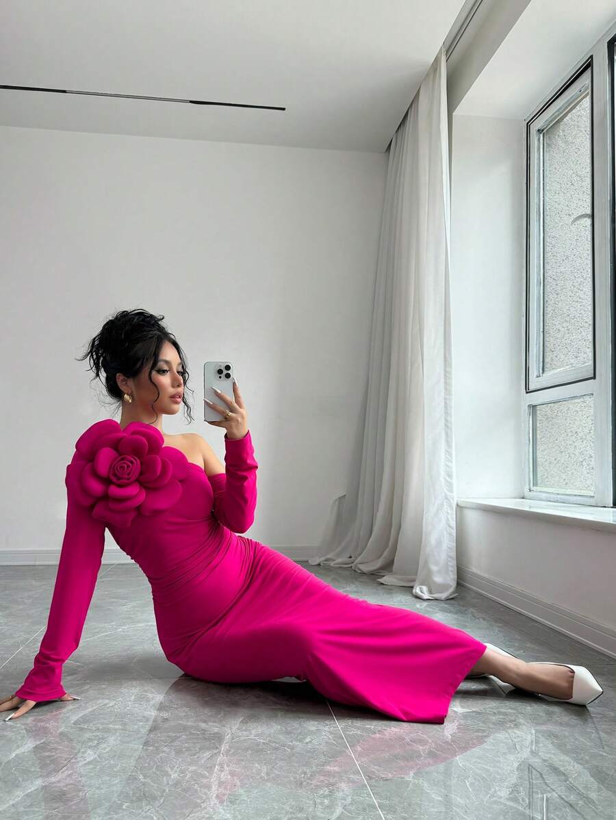 SHEIN Raffinéa فستان روز أنيق مطوي