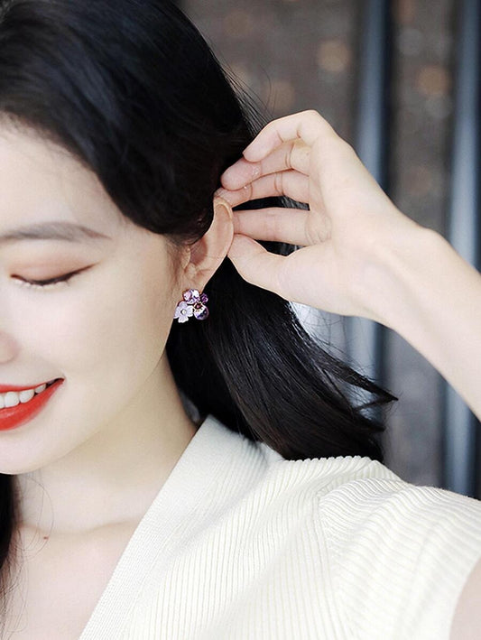 SHEIN زوج أقراط زهور بنفسجية