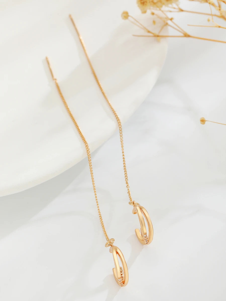 SHEIN زوج أقراط طويلة معلقة للنساء