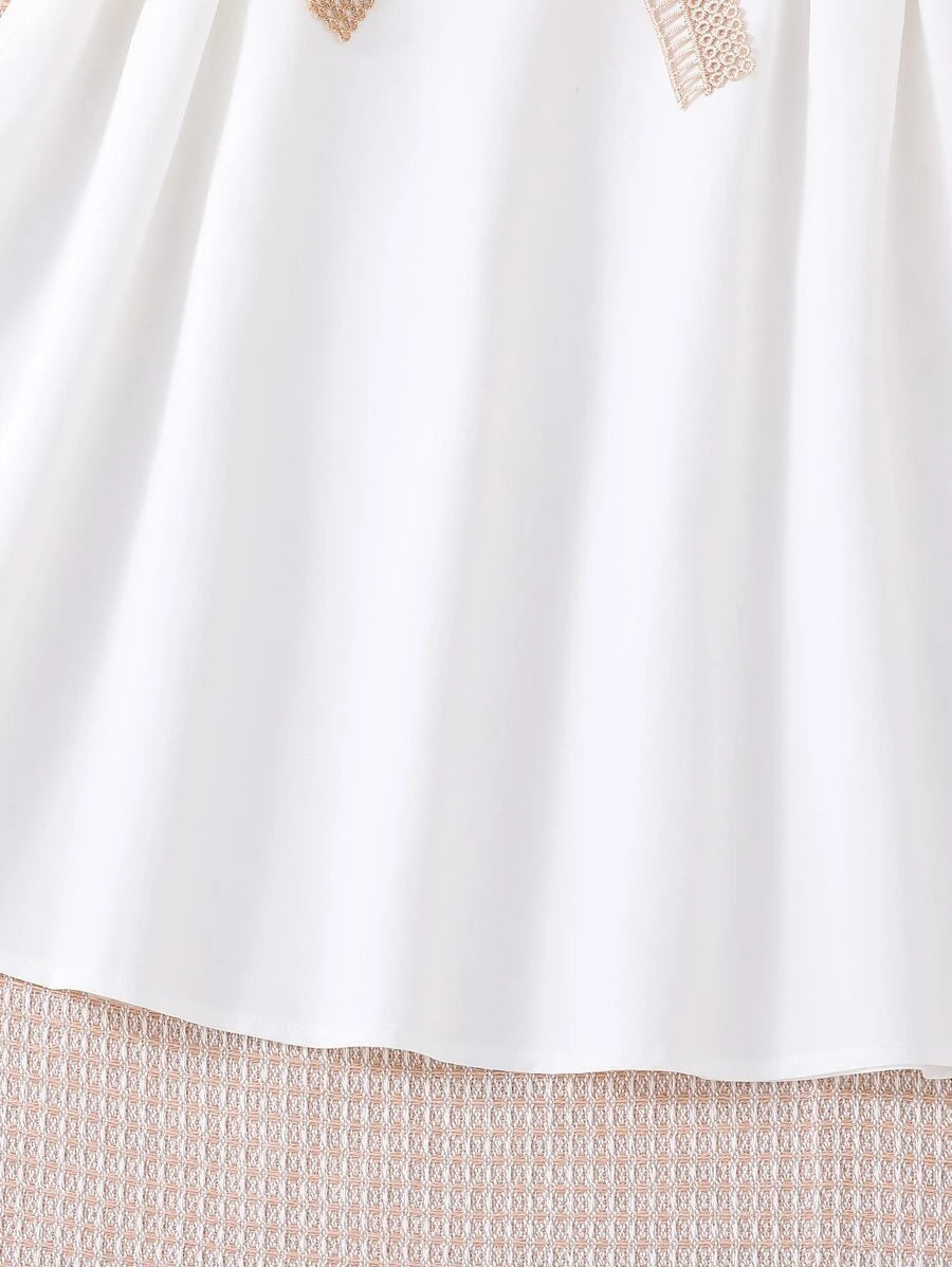 SHEIN Kids EVRYDAY فستان بحزام من طبقات الرفل يناسب الفتيات في سن المراهقة