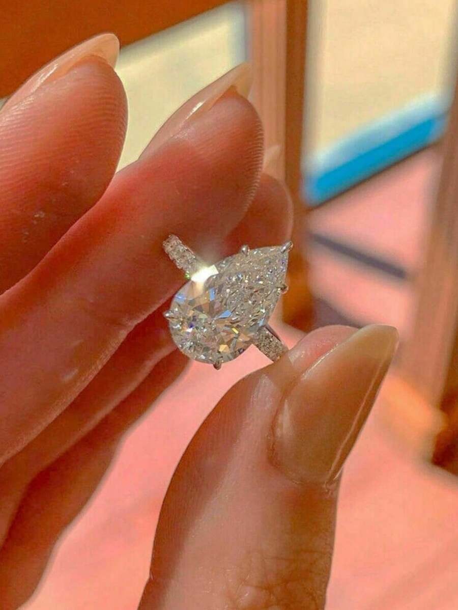 SHEIN خاتم ياقوت مزين بالفصوص ملكيًا لا يُنسى