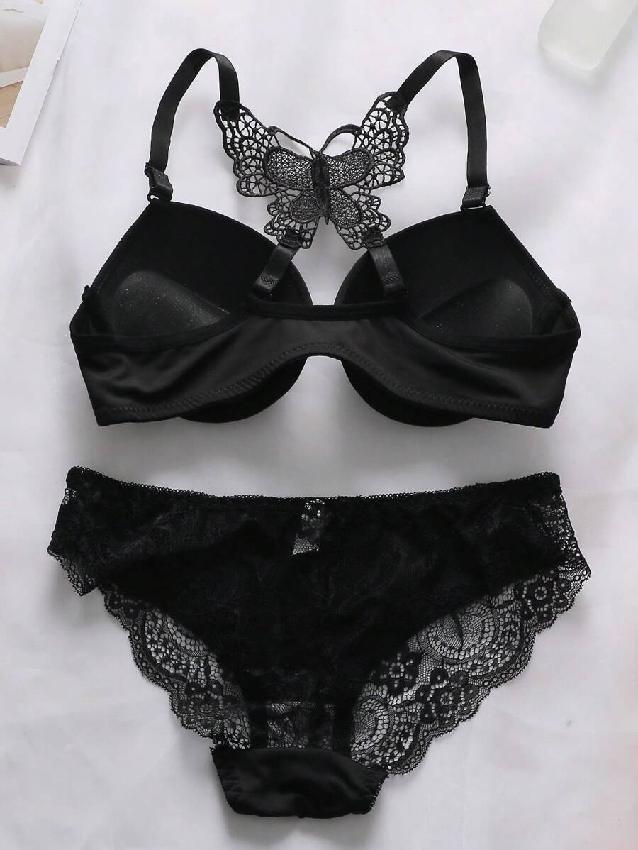 SHEIN طقم لانجري بدانتيل بحمالة مرفوعة