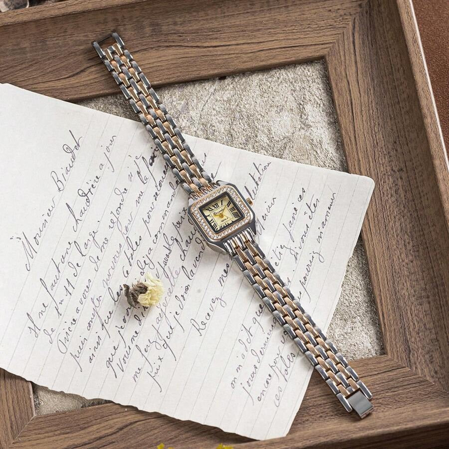 SHEIN ساعة نسائية مربعة فاخرة باللون الذهبي