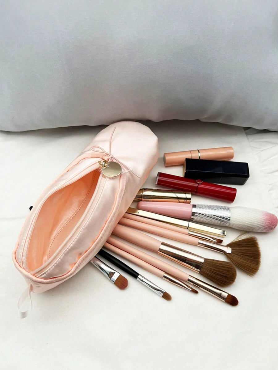 SHEIN حقيبة مستحضرات تجميل كلاسيكية عالية الجودة بتصميم حذاء باليه للسفر والهدايا