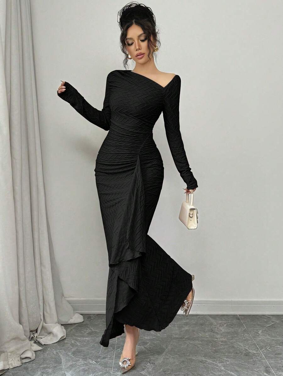 SHEIN Elenzga فستان اسود طويل بخصر منحوت وياقة