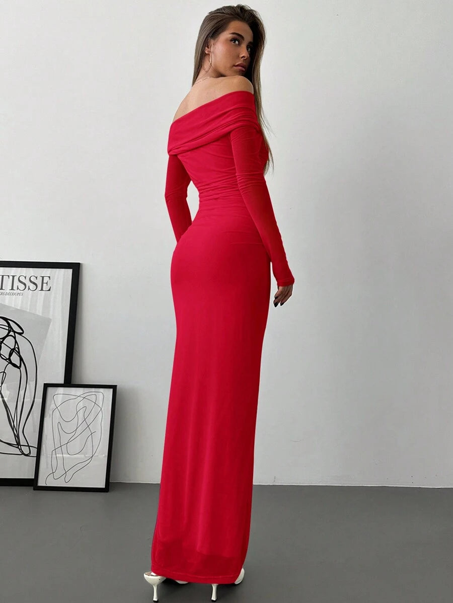 SHEIN Aloruh فستان احمر رومانسي بكتف مكشوفة