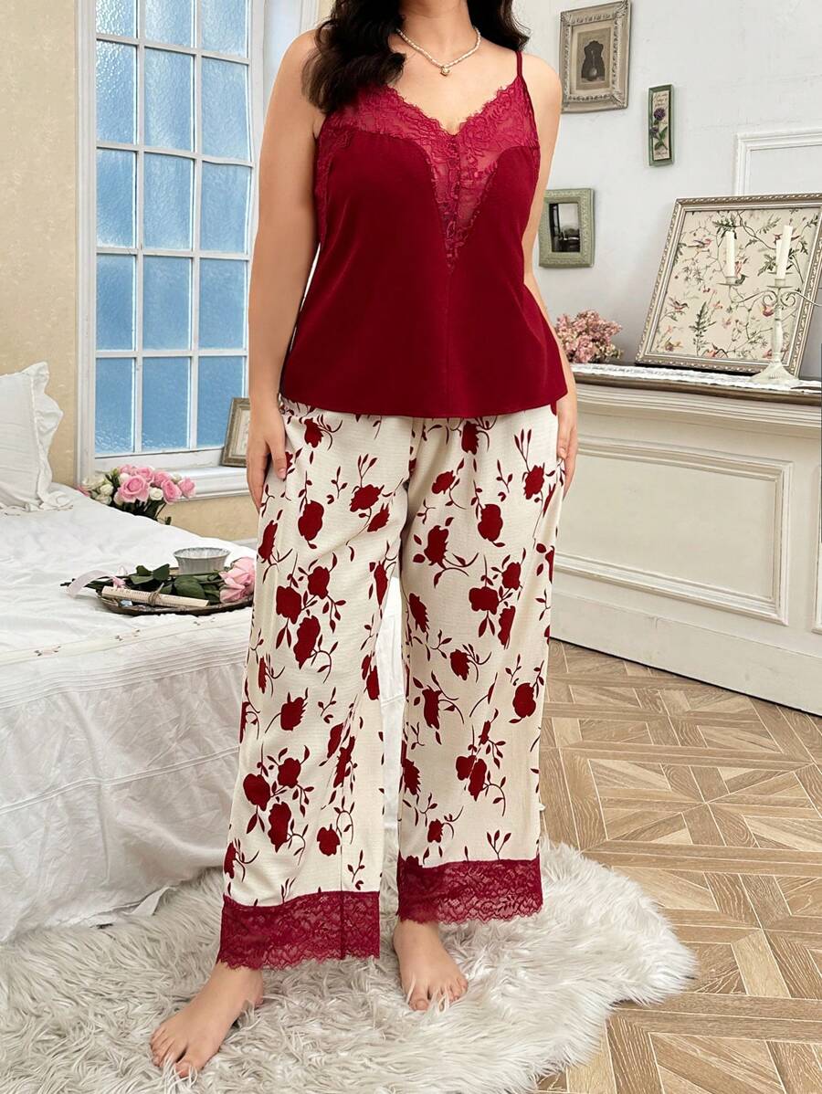 SHEIN CottageSlumber طقم بيجامة كامي وبنطلون دانتيل