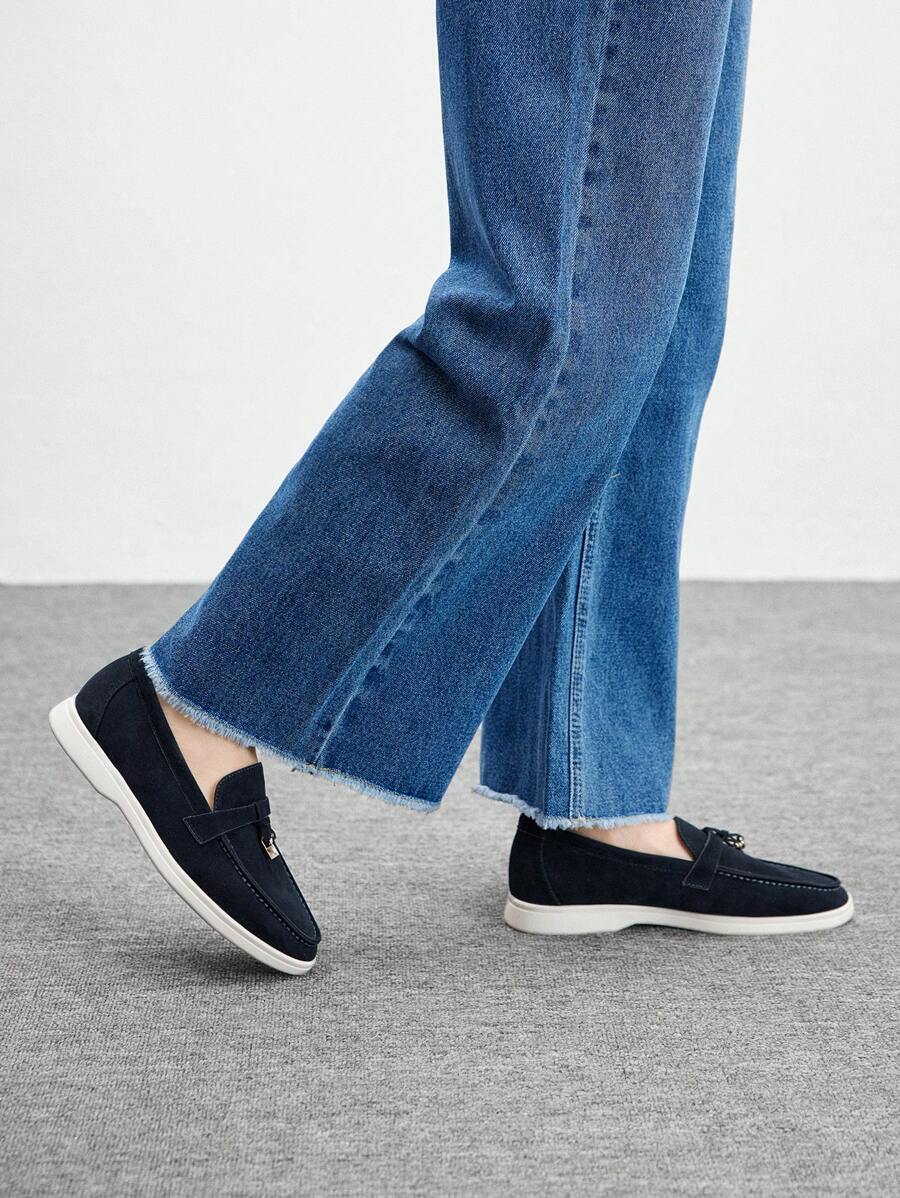 SHEIN CUCCOO BIZCHIC شبشب بدون كعب مزين بمعادن