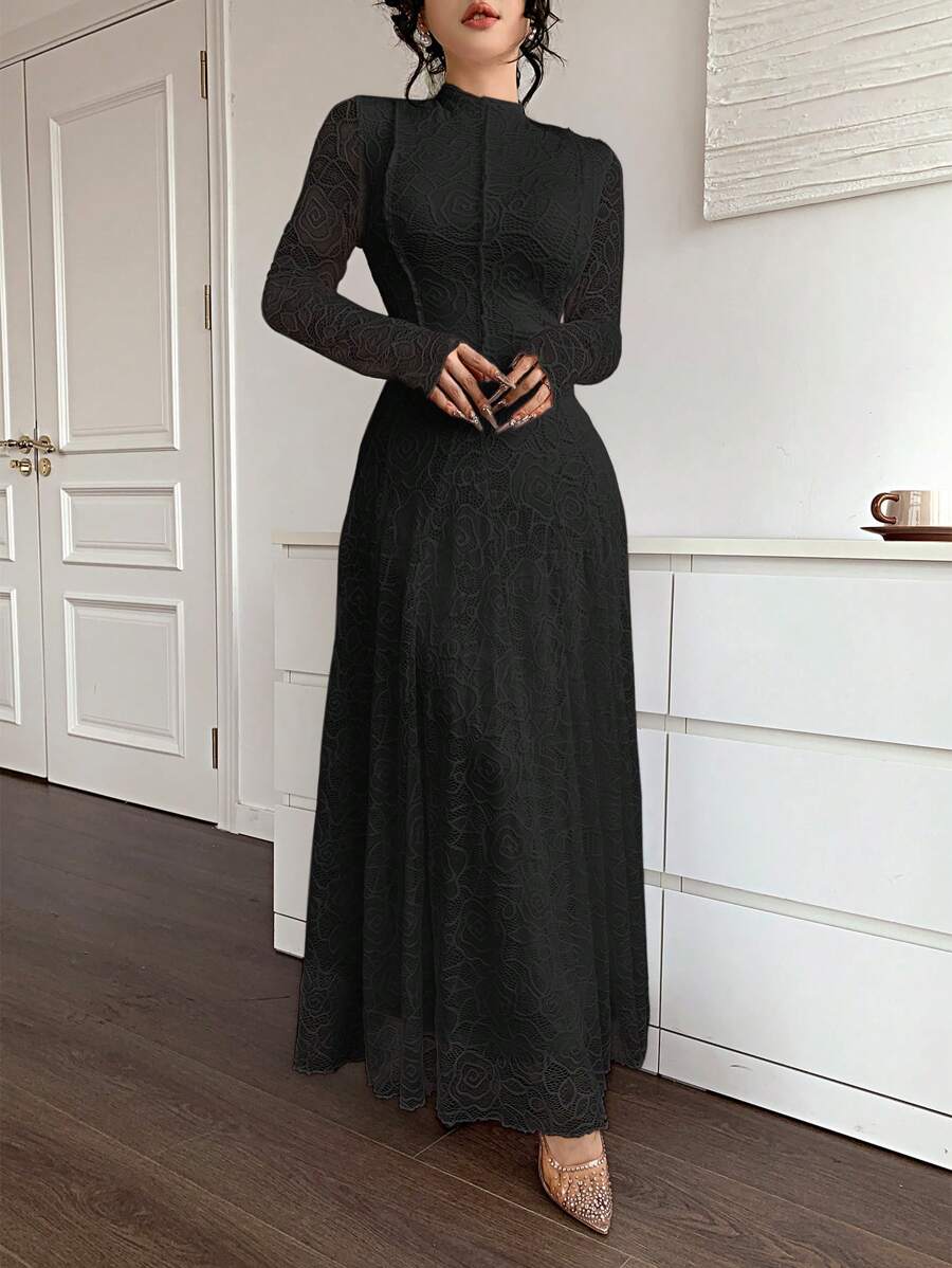 SHEIN Modelyn فستان اسود طويل من الدانتيل