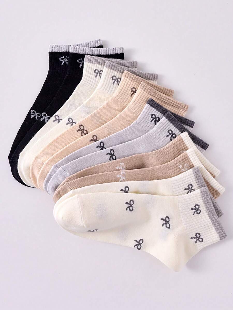 SHEIN مجموعة 5 أزواج جوارب نسائية بألوان عشوائية