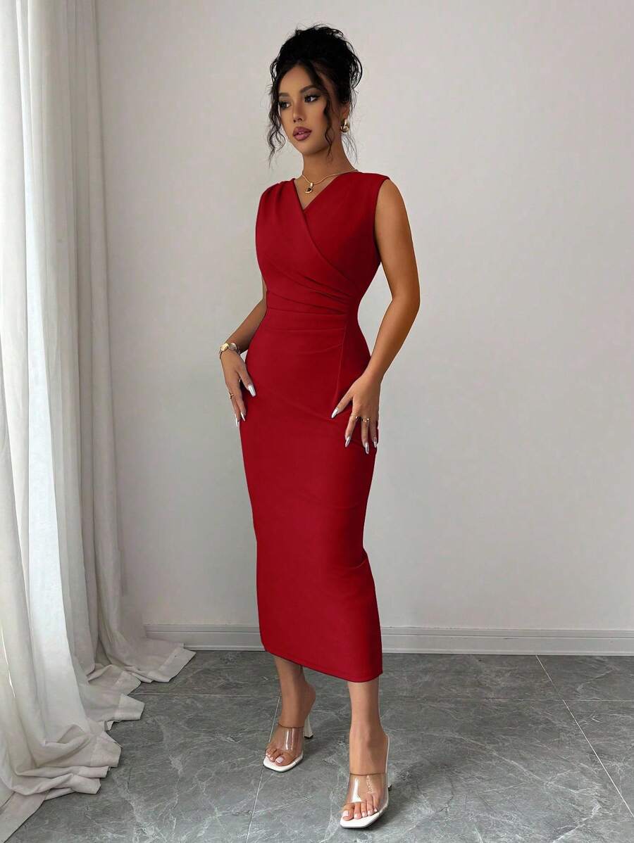 SHEIN Elenzga فستان عنابي كاجوال بدون أكمام