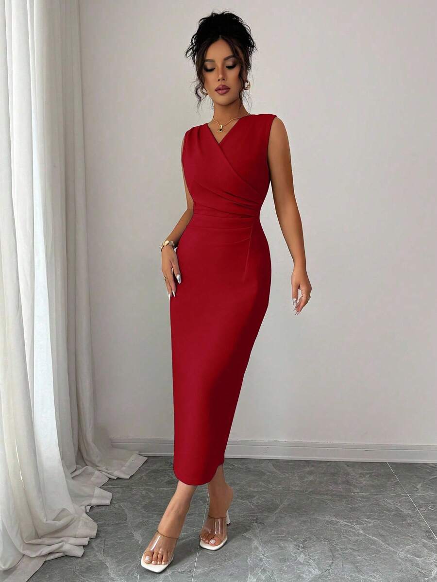 SHEIN Elenzga فستان عنابي كاجوال بدون أكمام