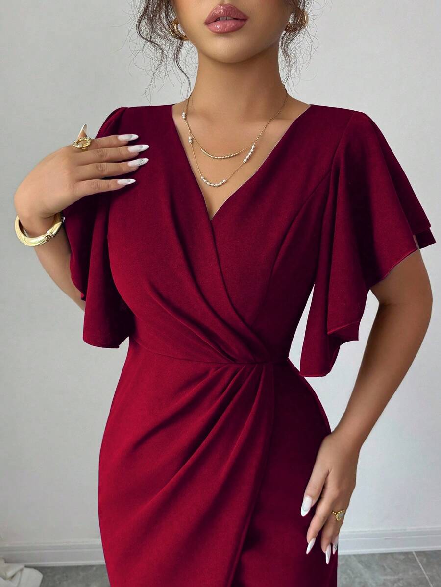 SHEIN Elenzga فستان عنابي بياقة واكمام مكشكشة