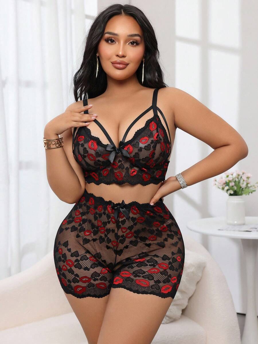 SHEIN Classic Sexy طقم ملابس داخلية دانتيل قطعتين