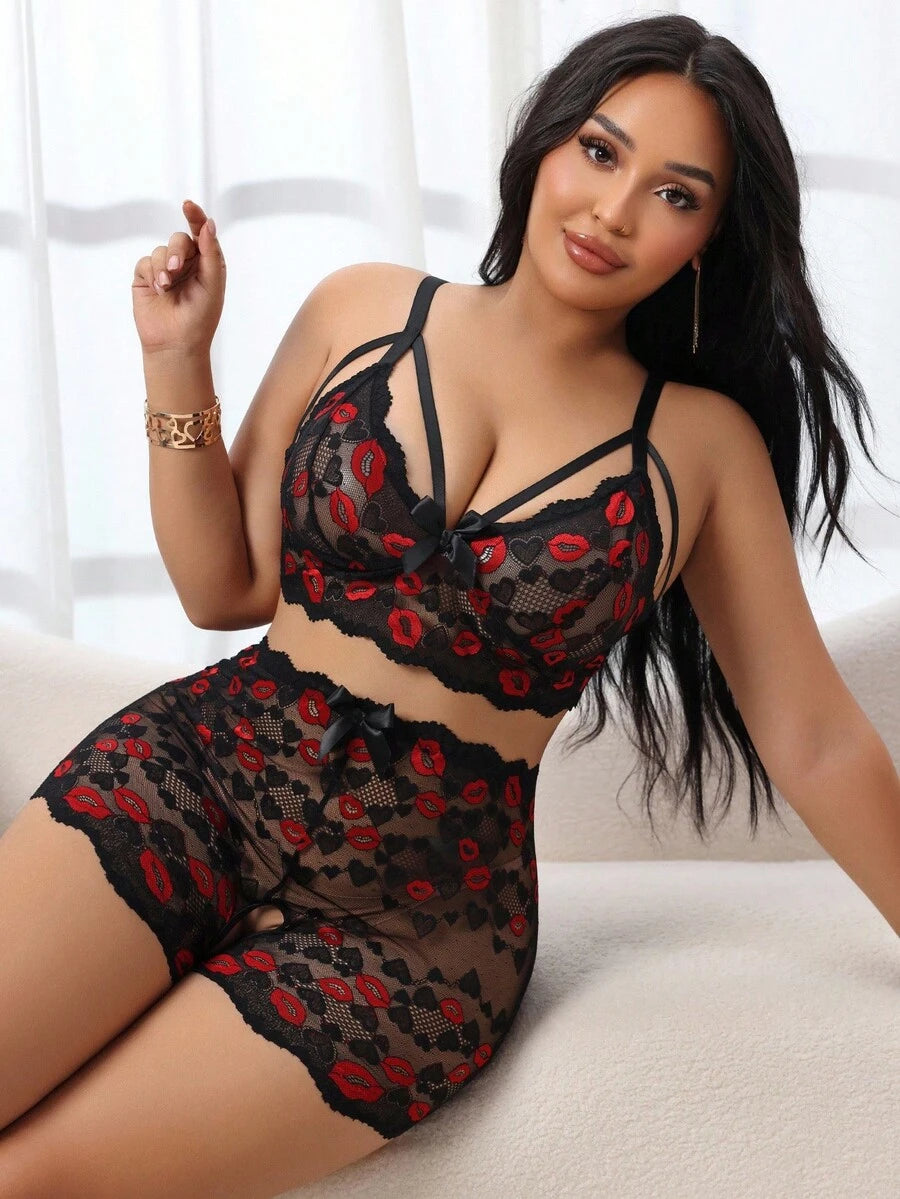 SHEIN Classic Sexy طقم ملابس داخلية دانتيل قطعتين