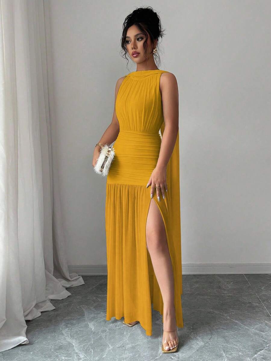 SHEIN Elenzga فستان اصفر بدون أكمام بشق جانبي