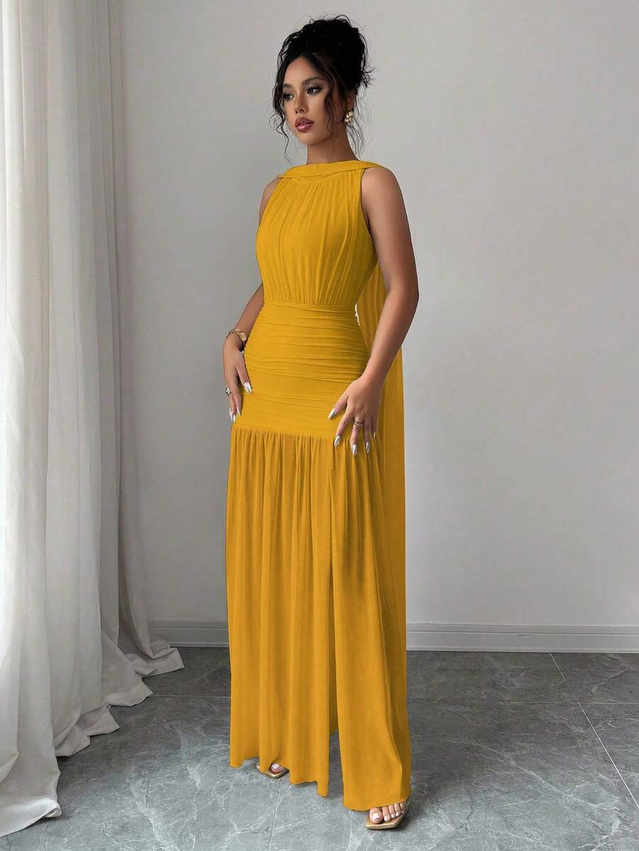 SHEIN Elenzga فستان اصفر بدون أكمام بشق جانبي