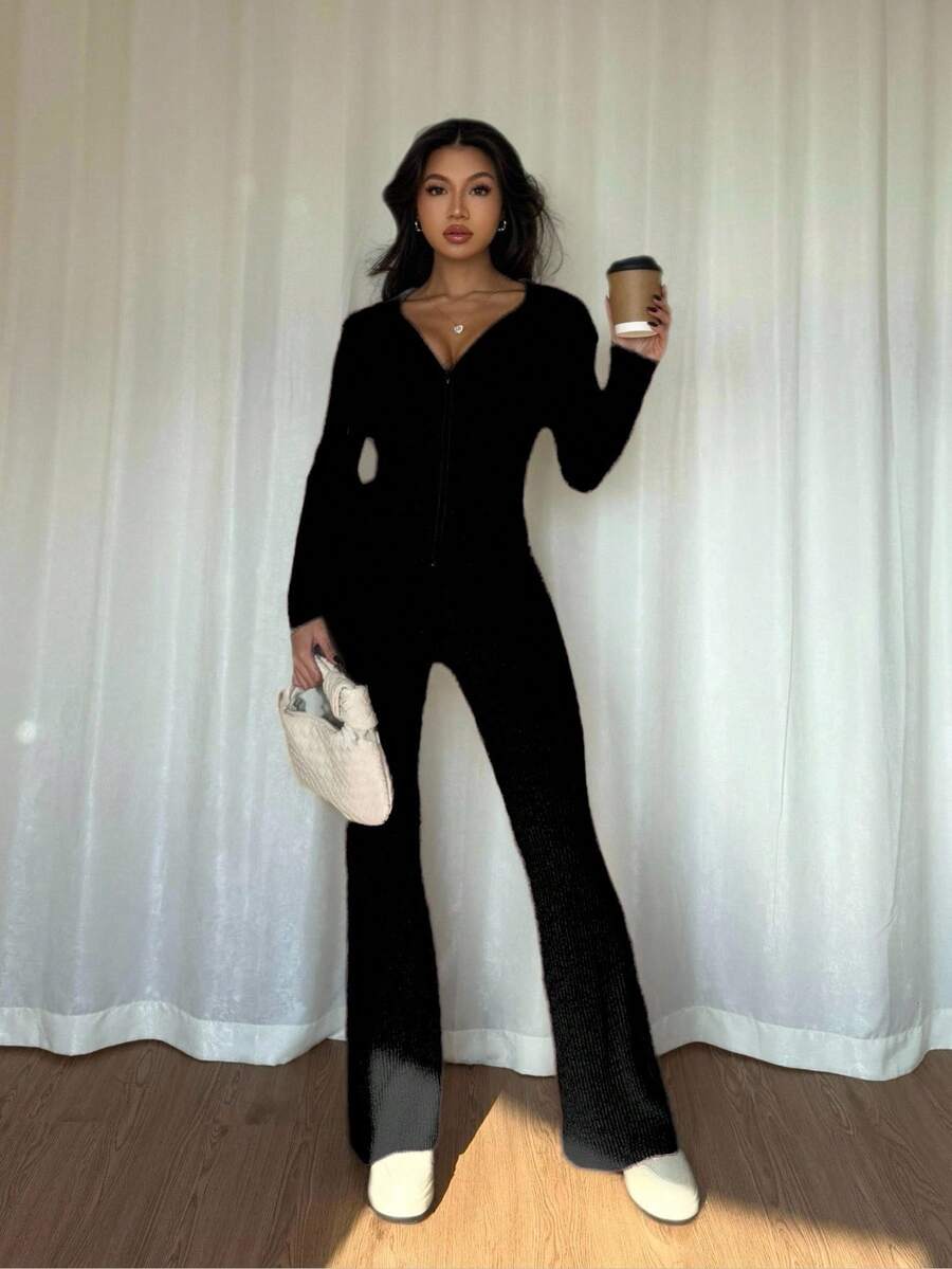 SHEIN Chiquease طقم هودي اسود ثقيل مع بنطال كشكش