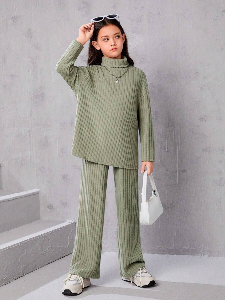 SHEIN تي شيرت منخفض الاكتاف ياقة دائري مع بنطلون بنت طفل