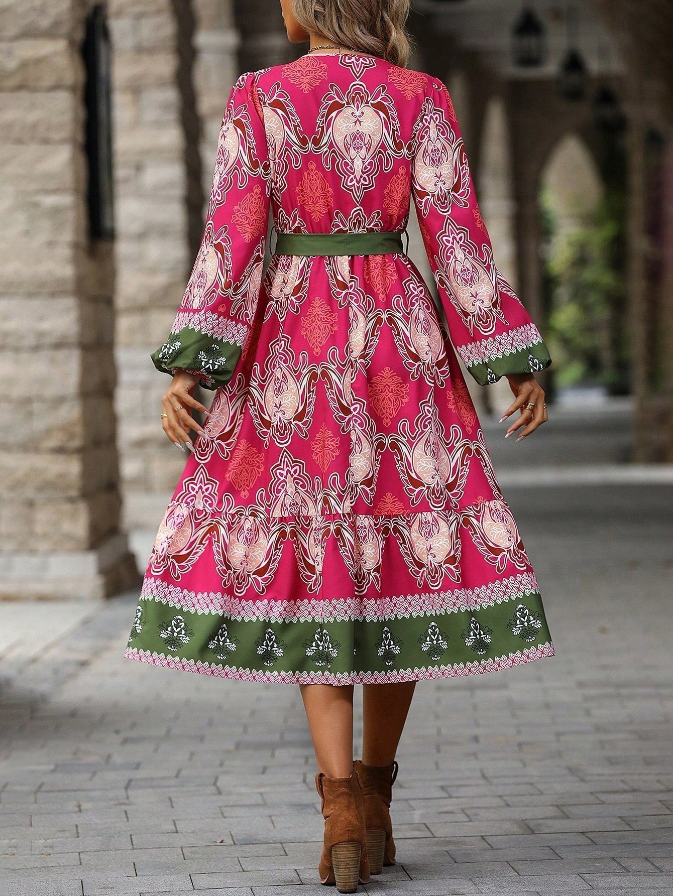 SHEIN فستان نسائي