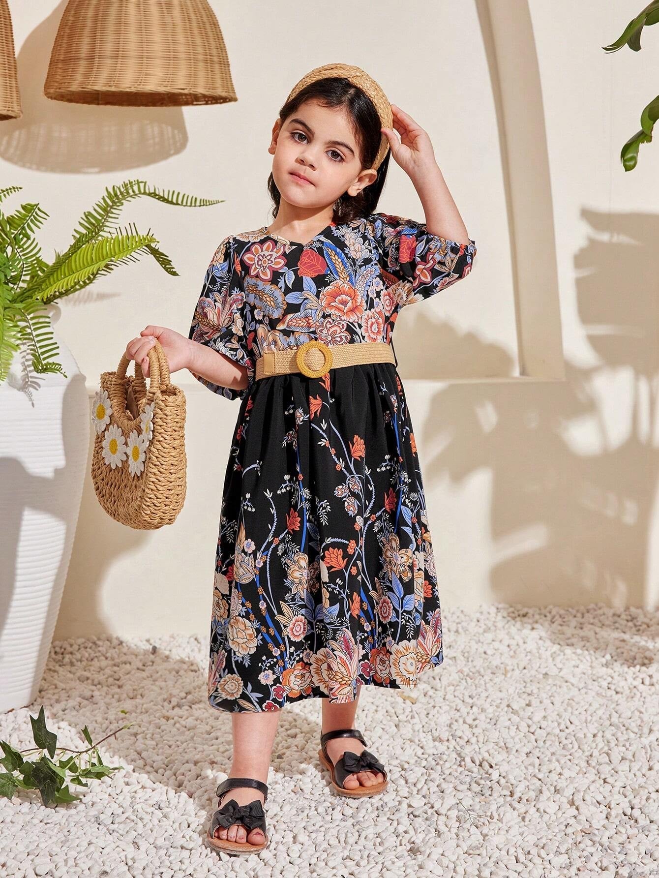 Young Girl Floral Printed V-Neck Puff Sleeve Dress