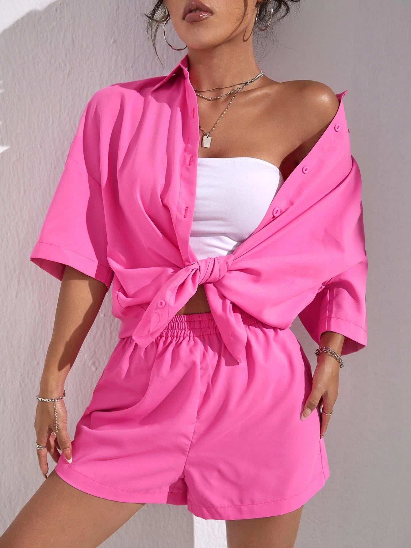 Ezwear Letter Graphic Drop Shoulder Blouse & Shorts
