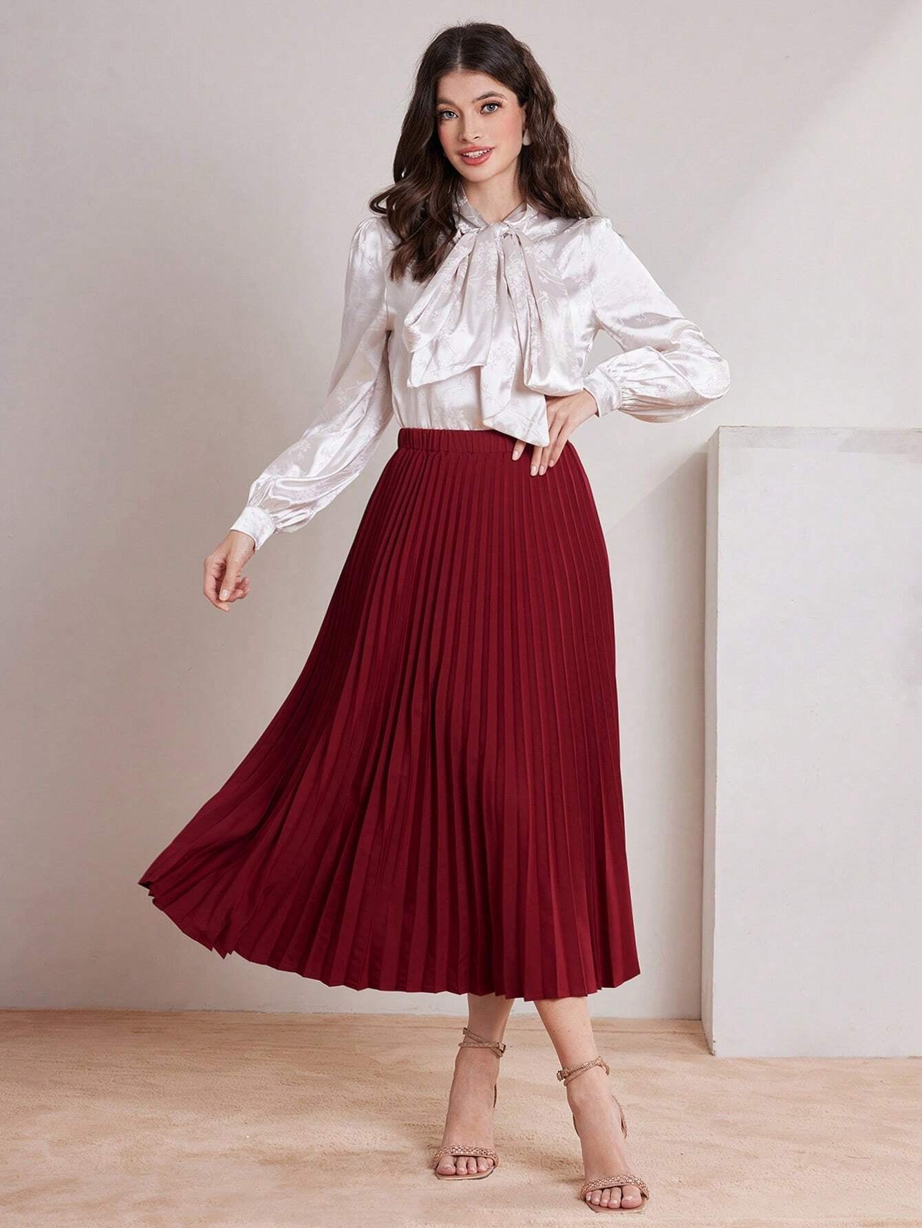 Mulvari Women'S Elastic Waist Pleated Skirt