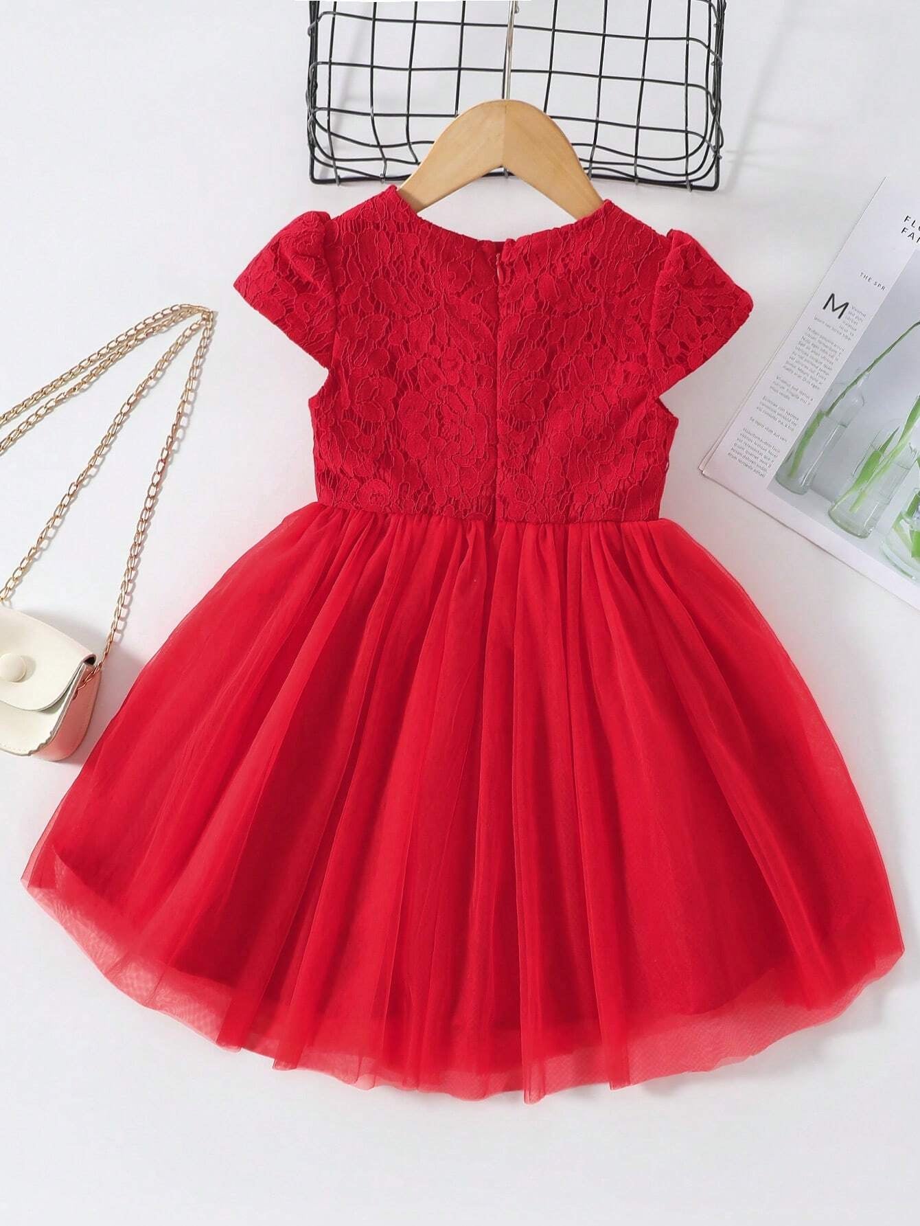 Young Girl Gorgeous Butterfly Bow Decoration Patchwork Lace Tulle Dress