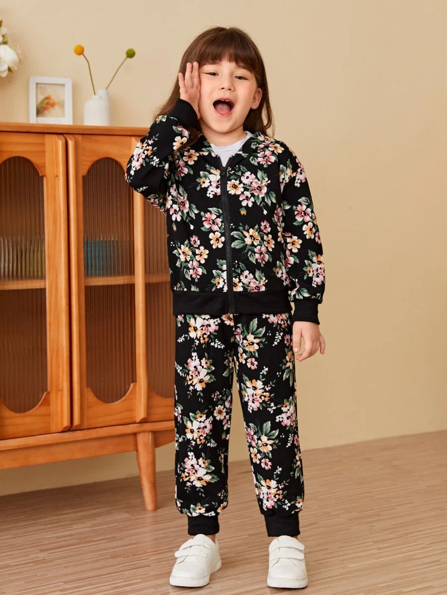 SHEIN معطف بومبر وسروال رياضي بنقش زهور لفتاة صغيرة