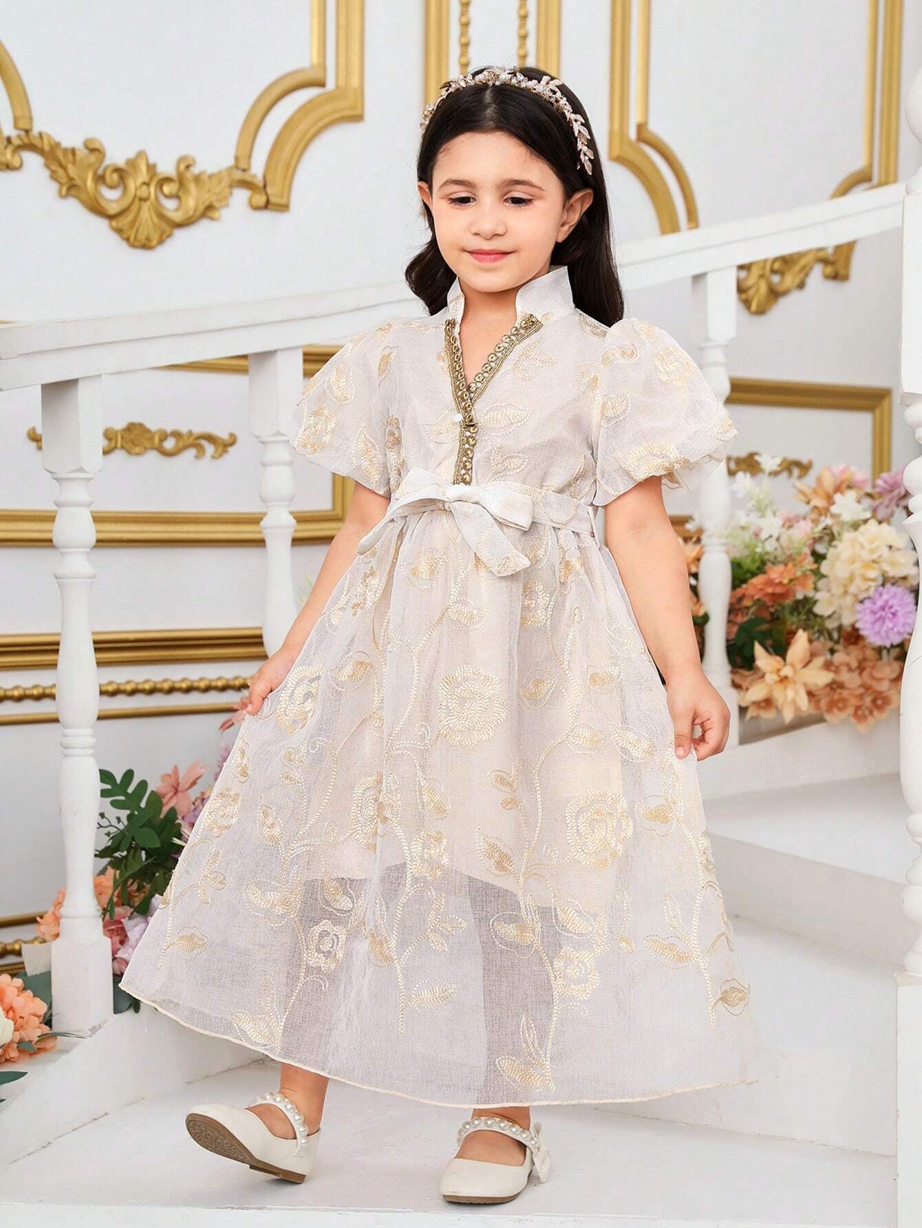 Young Girl'S Elegant Embroidered Lantern Sleeve Long Dress