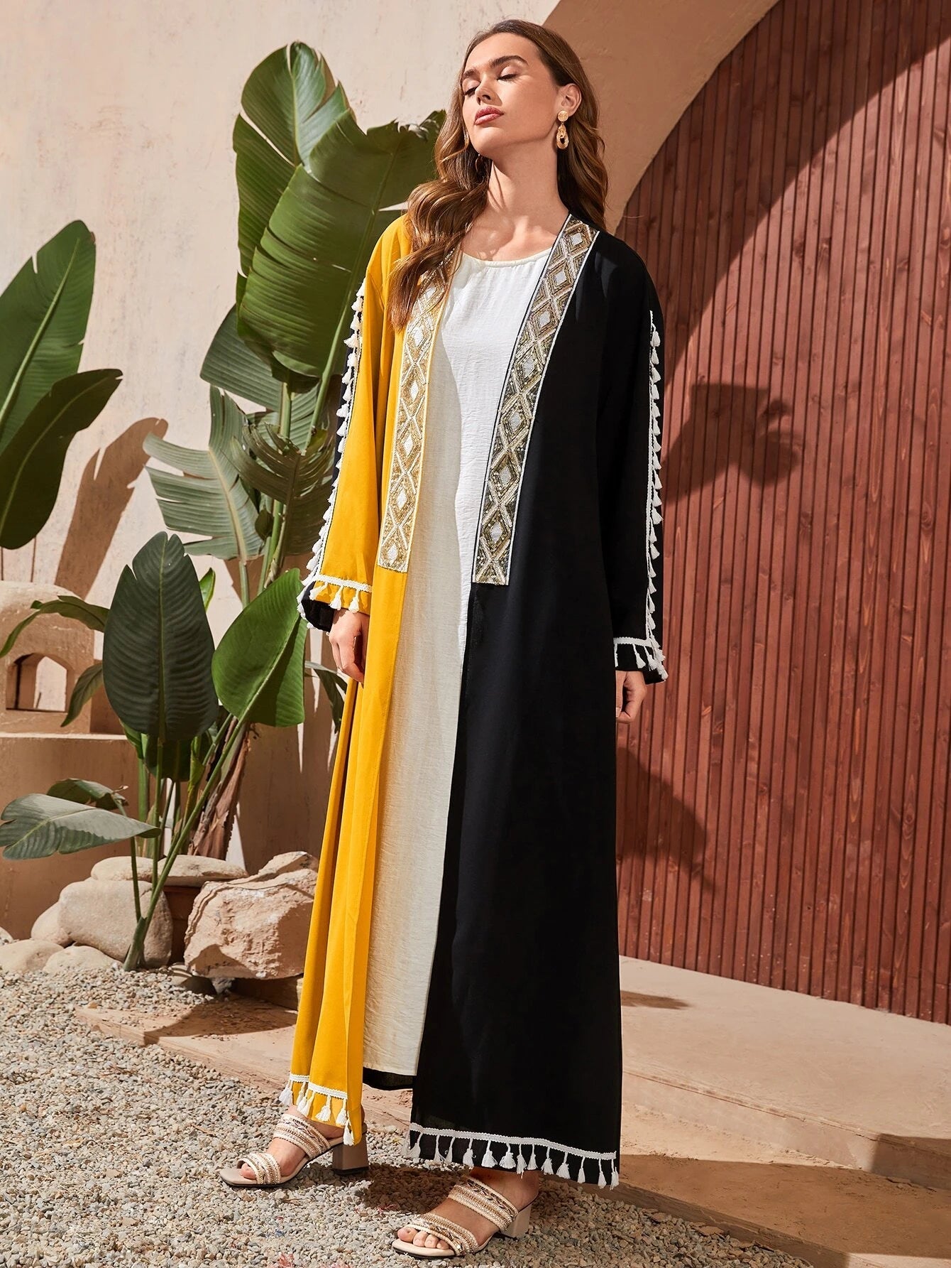 Najma Colorblock Geo Print Fringe Abaya