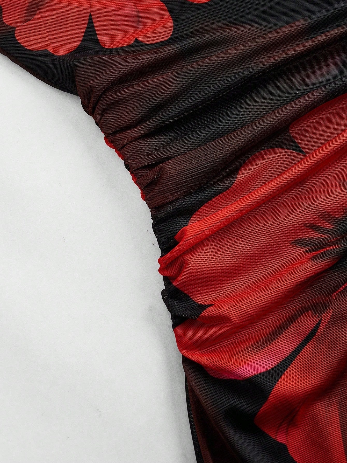 SHEIN Aloruh فستان كم طويل بطبعة زهور أحمر