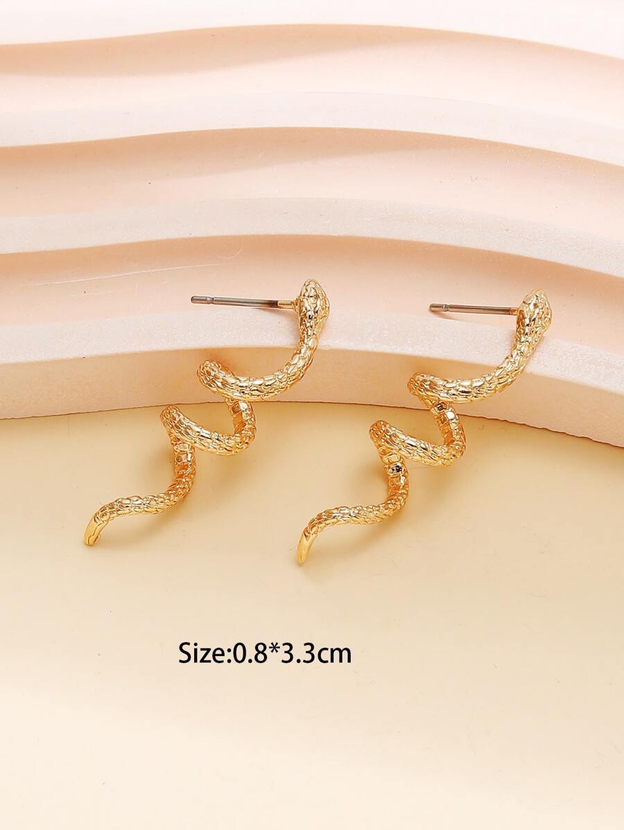 SHEIN أقراط مسمار أنيقة بلون ذهبي