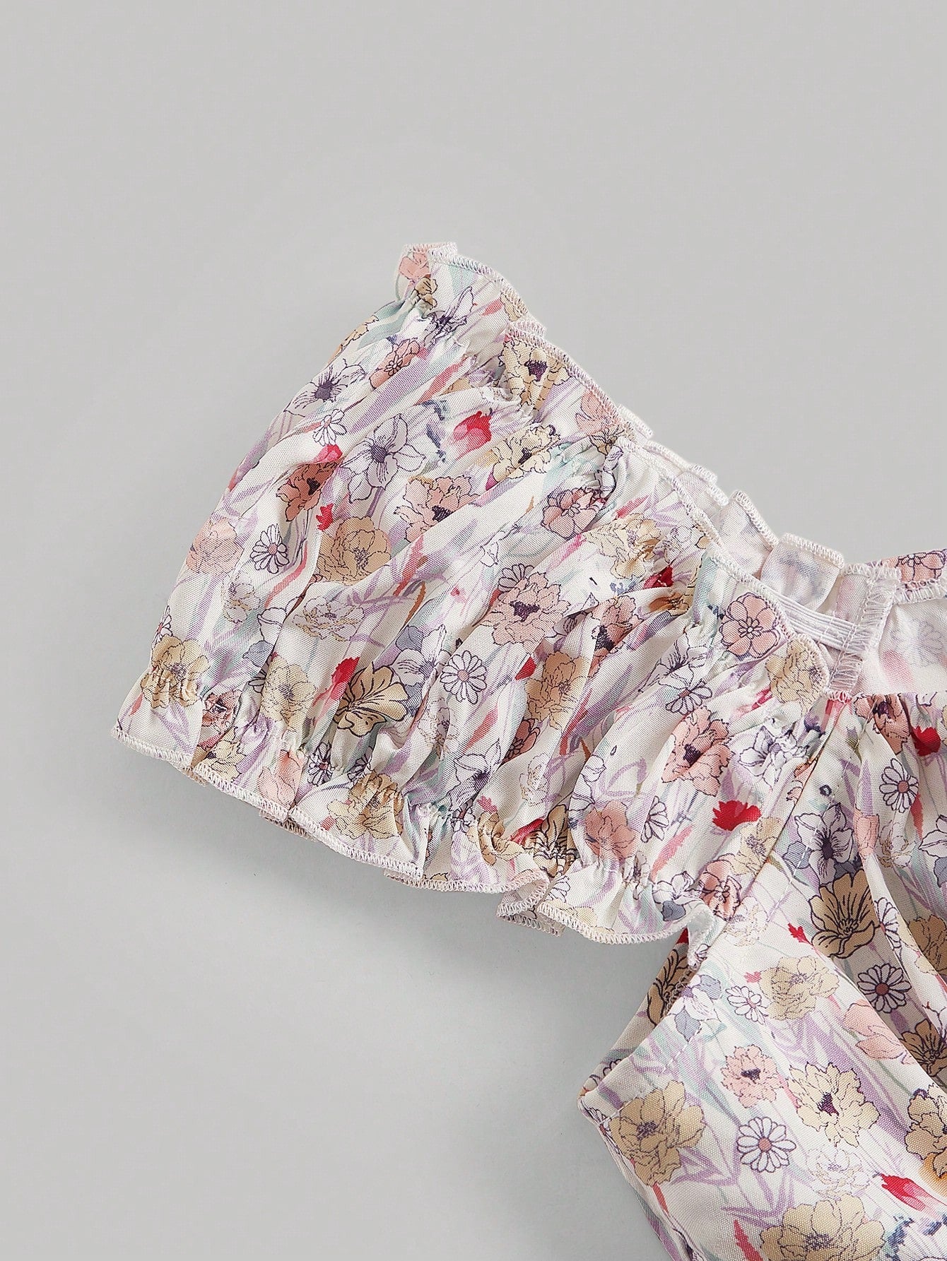 SHEIN MOD فستان بطباعة أزهار أقحوان بطية صدر وفتحة للفخذ