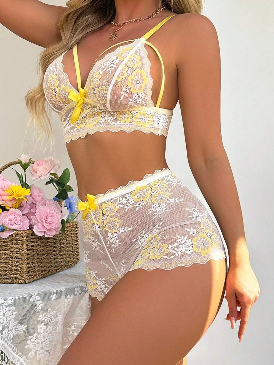 SHEIN طقم ملابس داخلية نسائية من الدانتيل (2 قطعة)