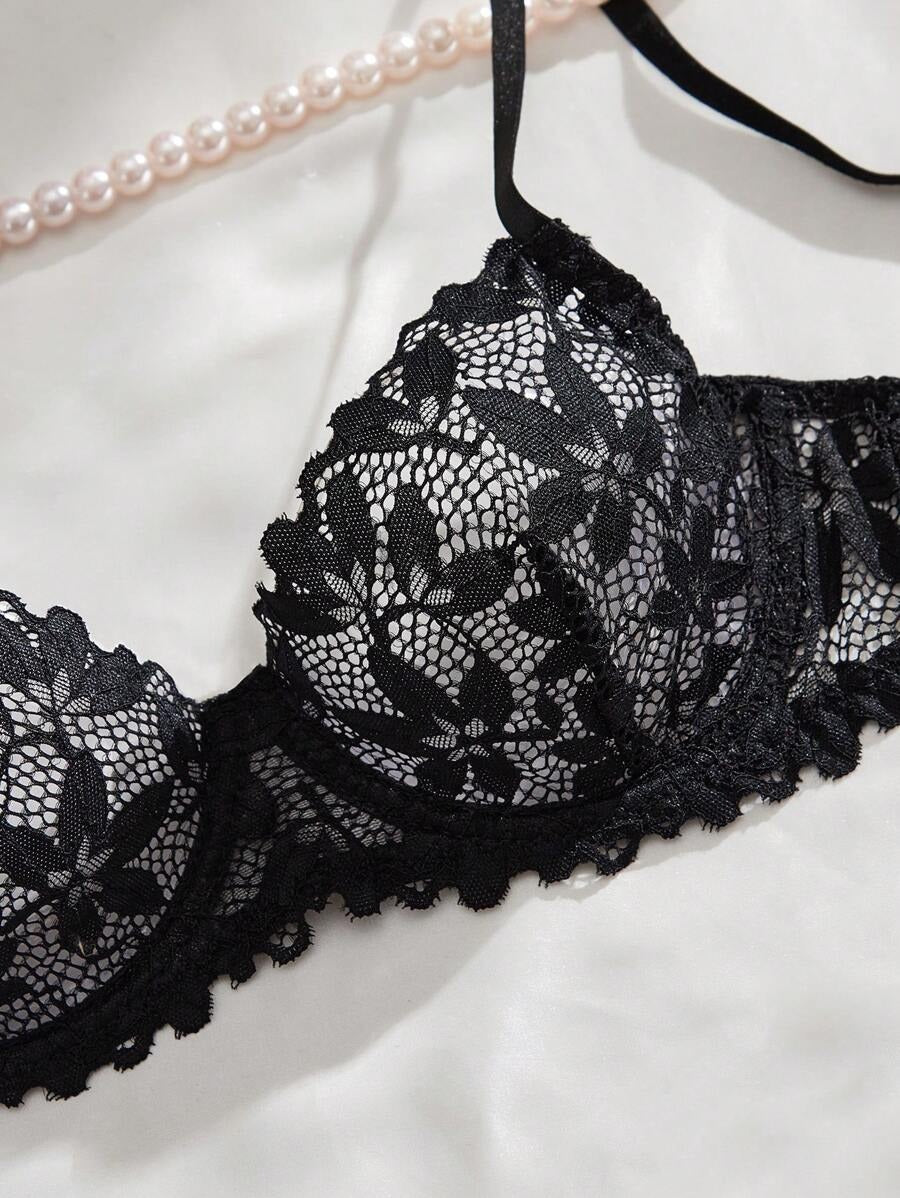 SHEIN طقم لانجري شفاف دانتيل رومانسي قطعتان