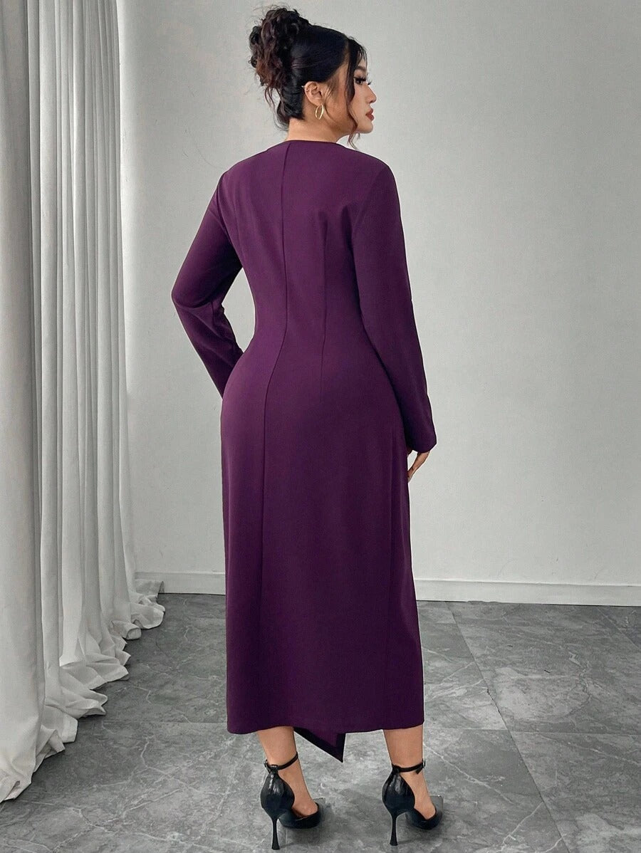 SHEIN فستان مخملي عنابي بجيوب وأكمام طويلة
