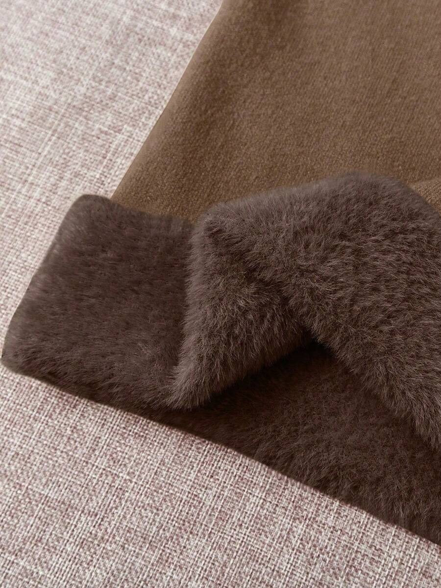 SHEIN كنزة بلون بني حراري بياقة عالية
