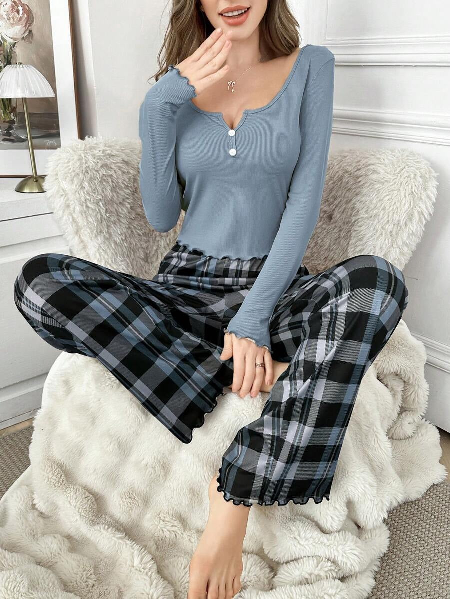 SHEIN بيجامة نسائية من قطعتين توب مضلع ضيق وبنطال مربعات