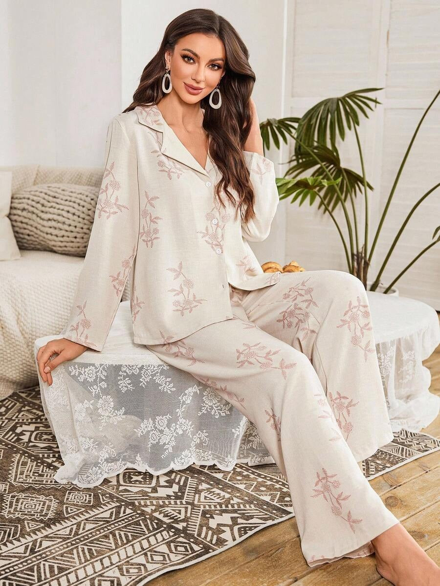 SHEIN طقم بيجامة بطبعة أزهار وياقة مقلوبة مشمشي