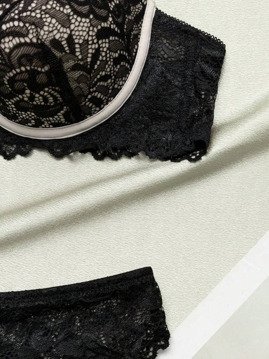 SHEIN Nina Bonheur طقم ملابس داخلية من قطعتين دانتيل أنيق