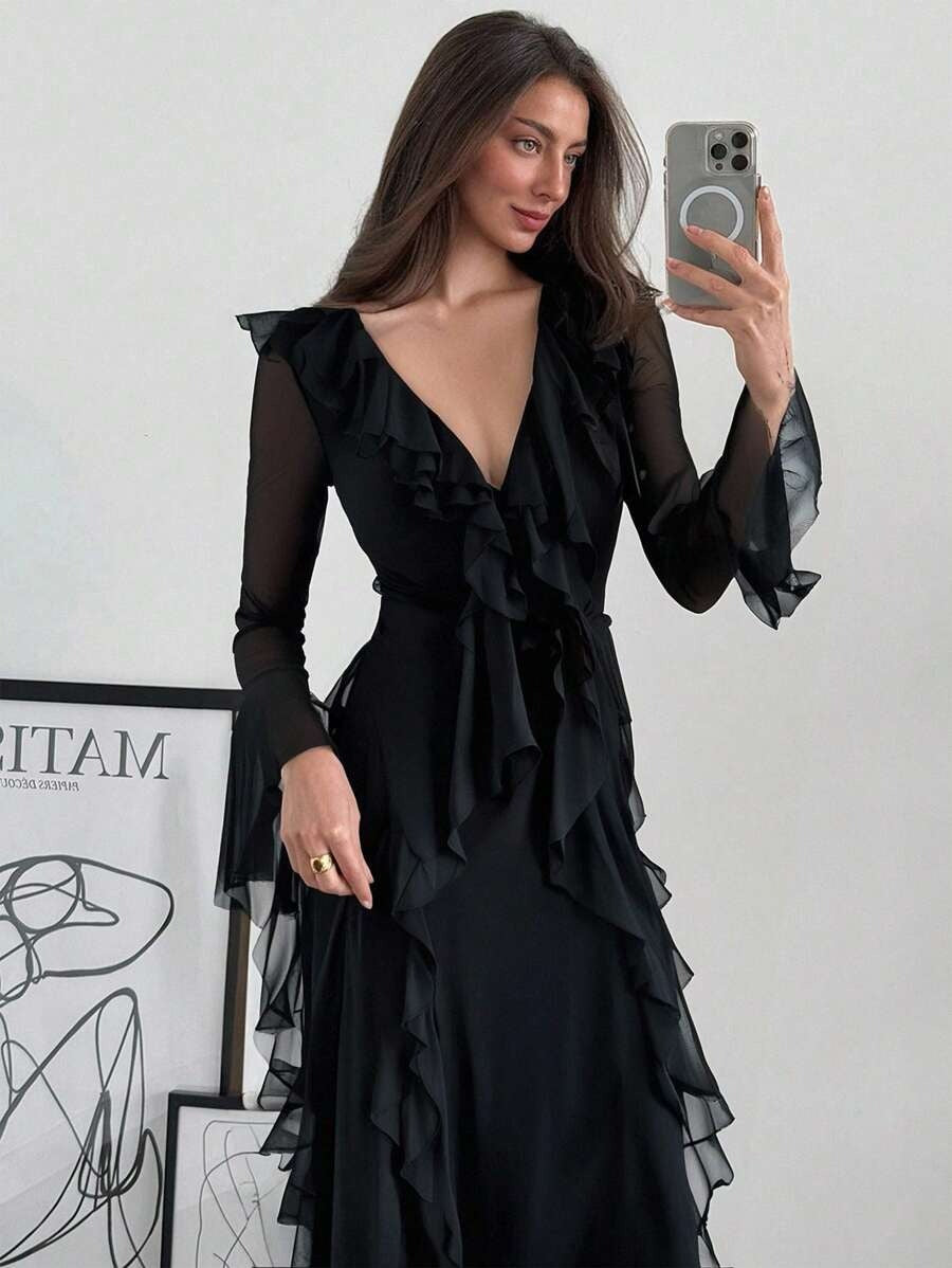 SHEIN Aloruh فستان اسود بقصة رقبة عميقة