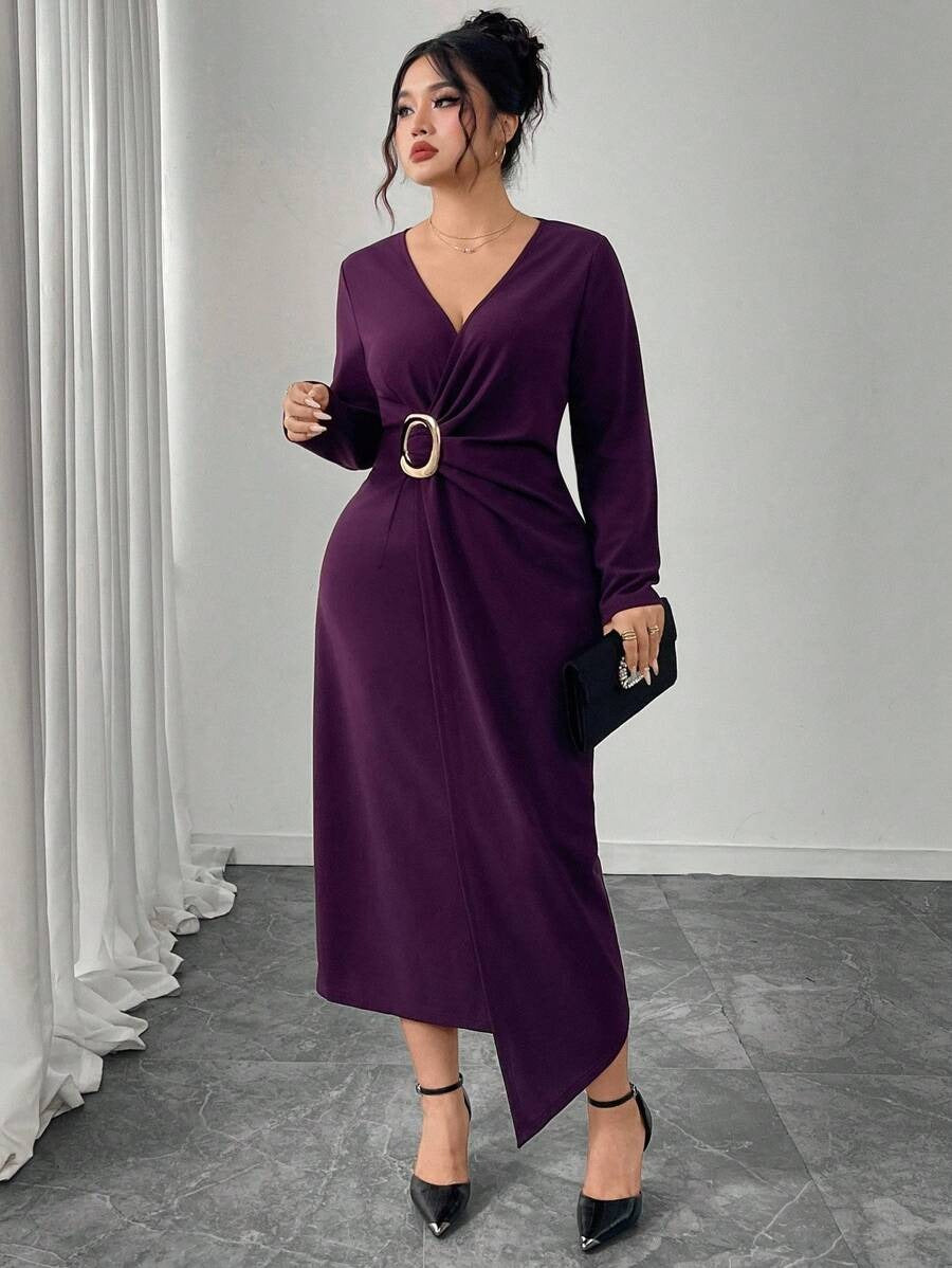 SHEIN فستان مخملي عنابي بجيوب وأكمام طويلة