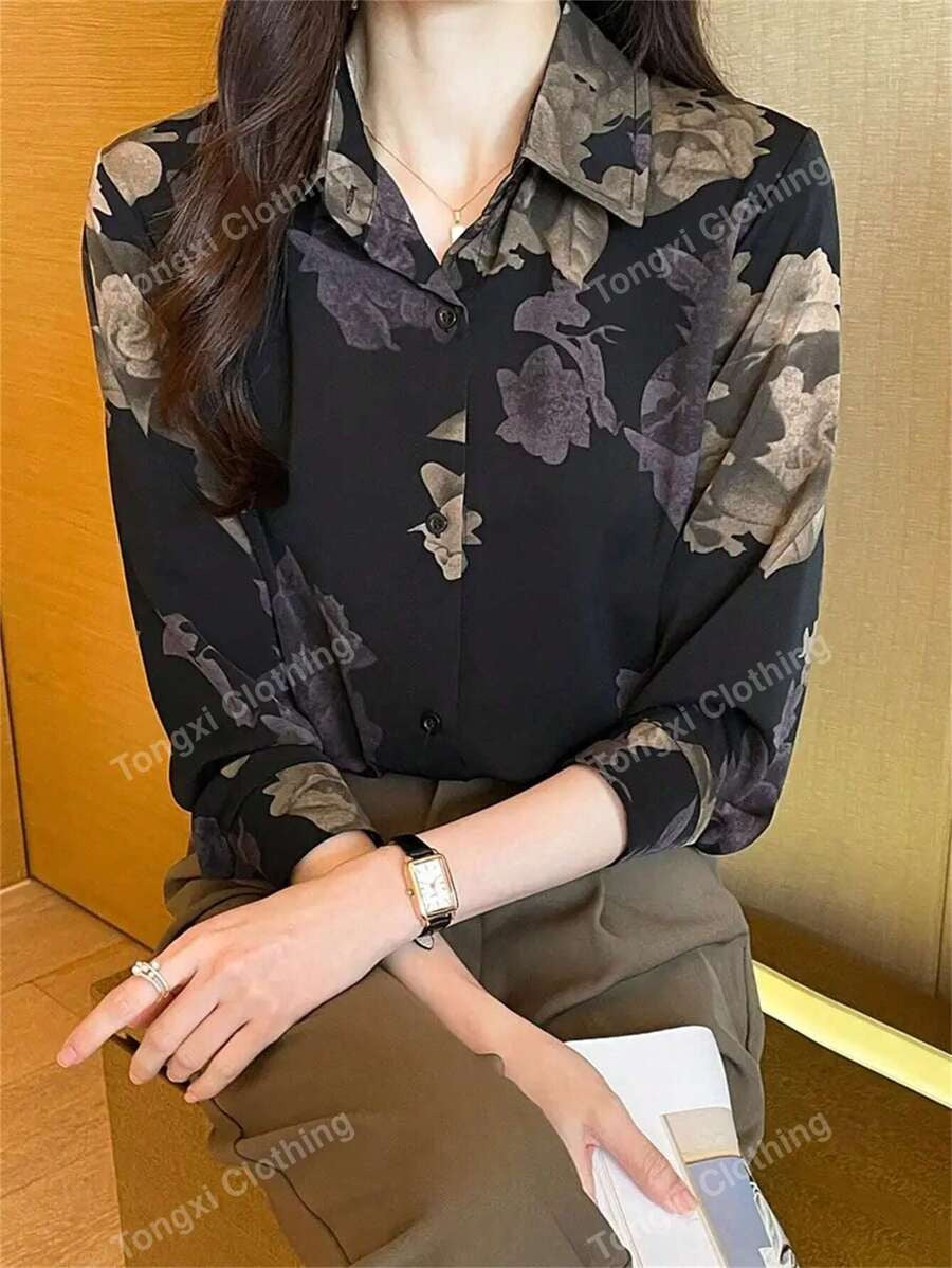 SHEIN بلوزة نسائية بطبعة زهور وأكمام طويلة بتصميم كاجوال